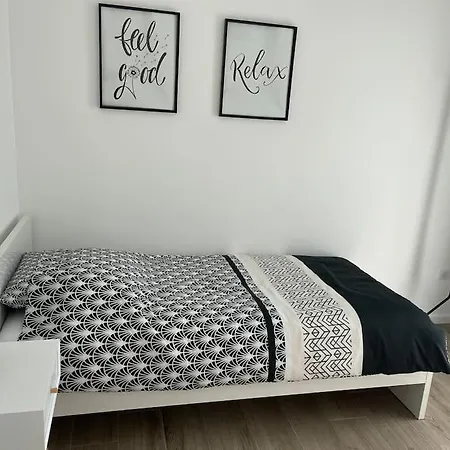 Magnifique Avec Jacuzzi ヴィラ