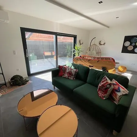 Magnifique Avec Jacuzzi ヴィラ *